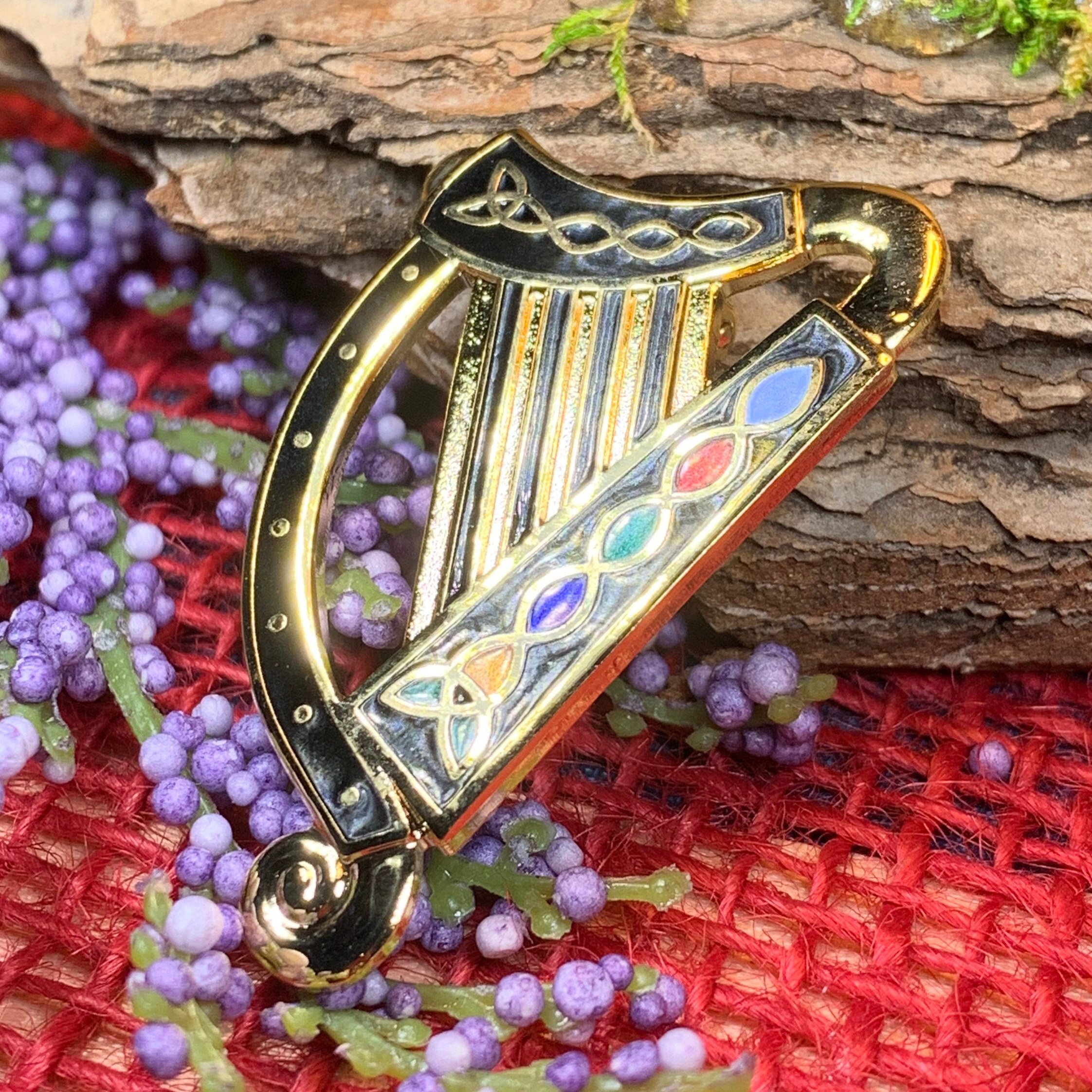 Irish harp brooch deals