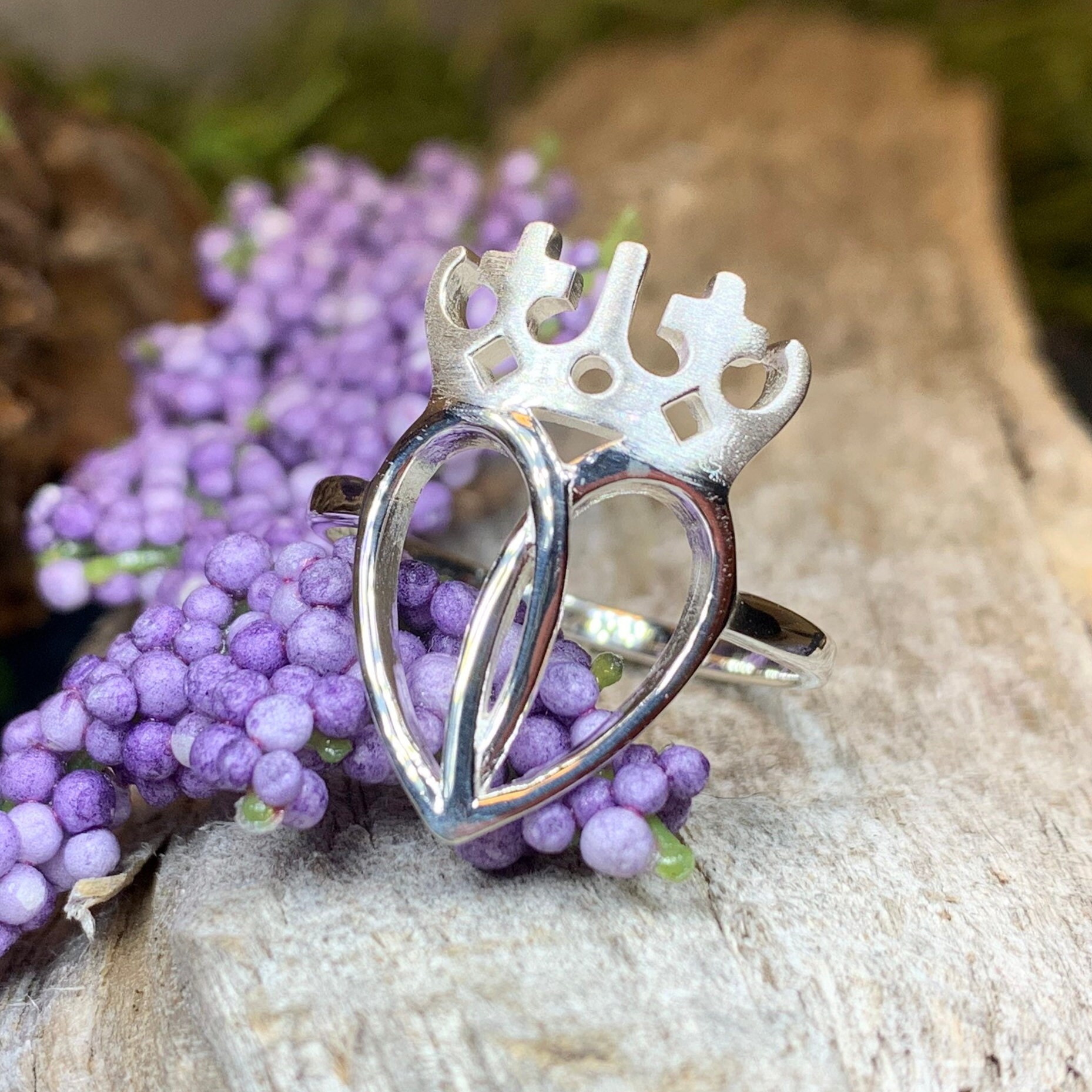 Luckenbooth ring online