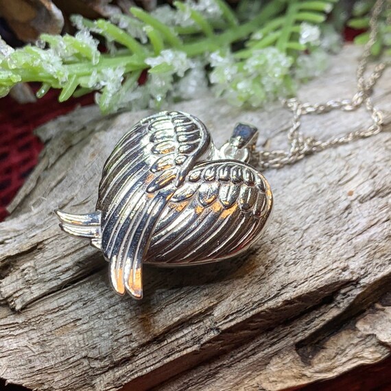 Angel wings locket deals