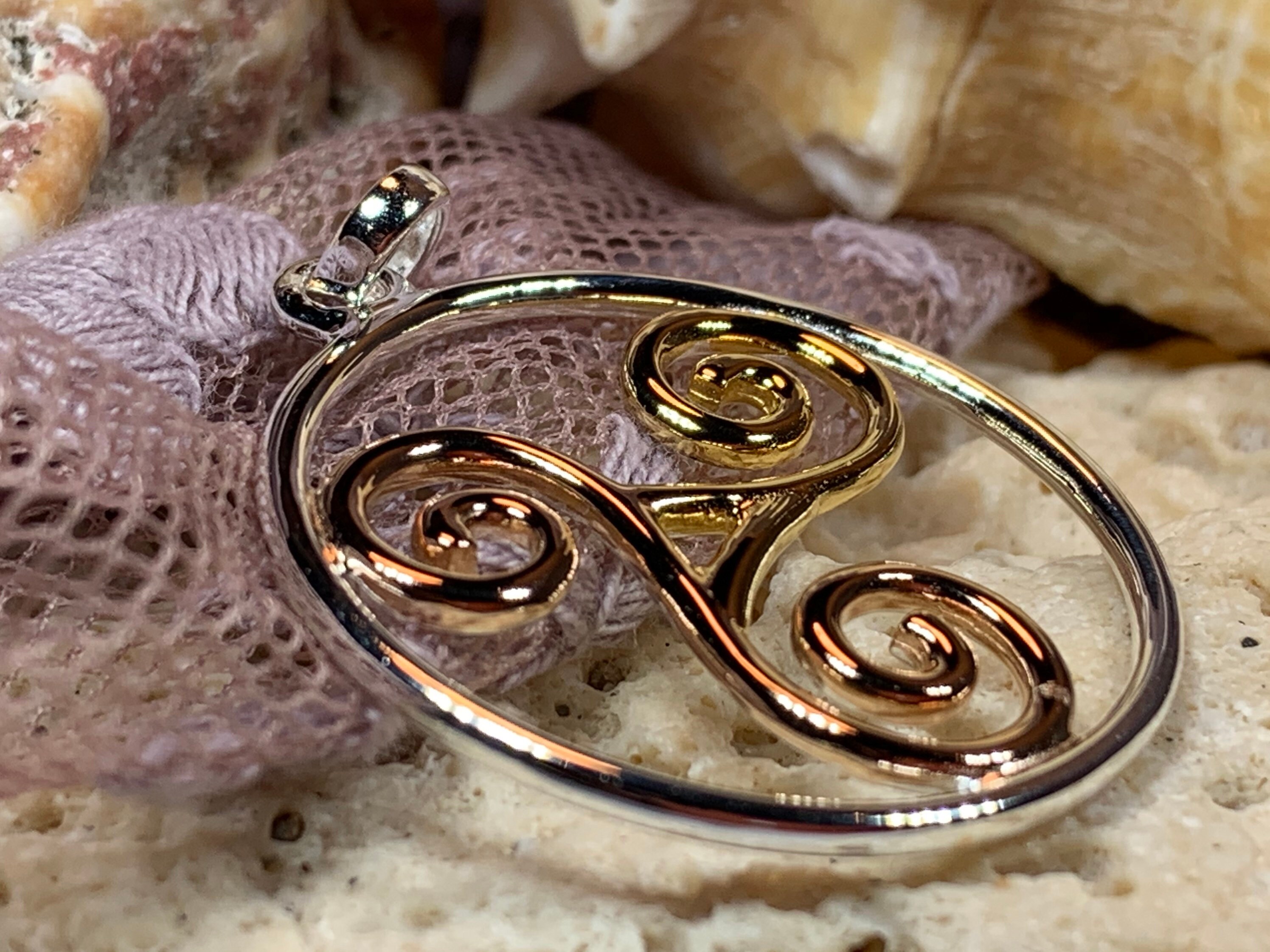 celtic spiral jewelry