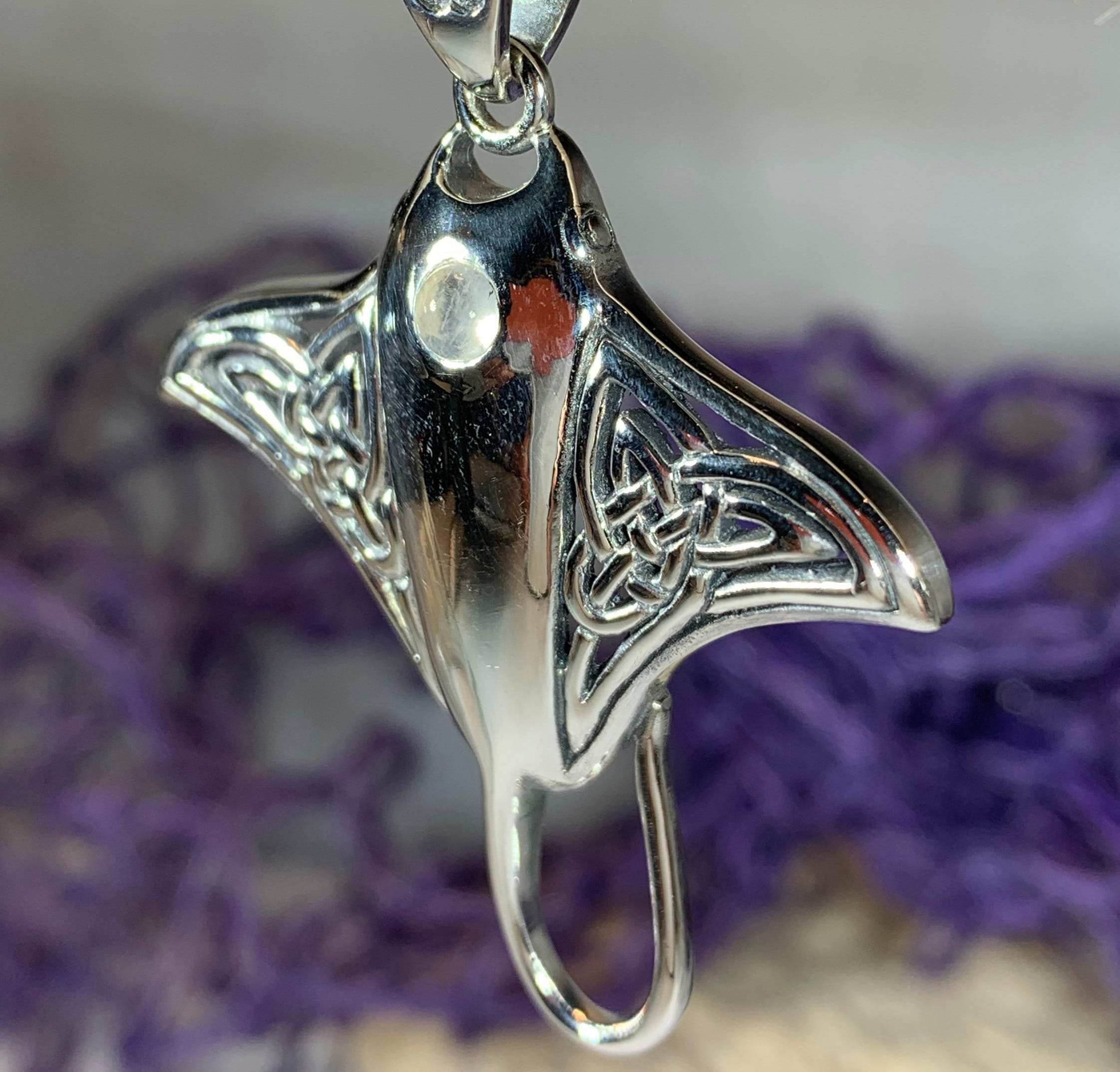 Manta Ray Necklace, Nautical Jewelry, Sea Jewelry, Irish Jewelry, Nature Jewelry, Fish Necklace 