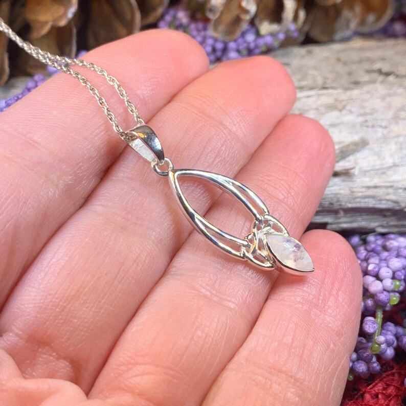 Trinity Knot Necklace Celtic Necklace Scotland Jewelry Etsy