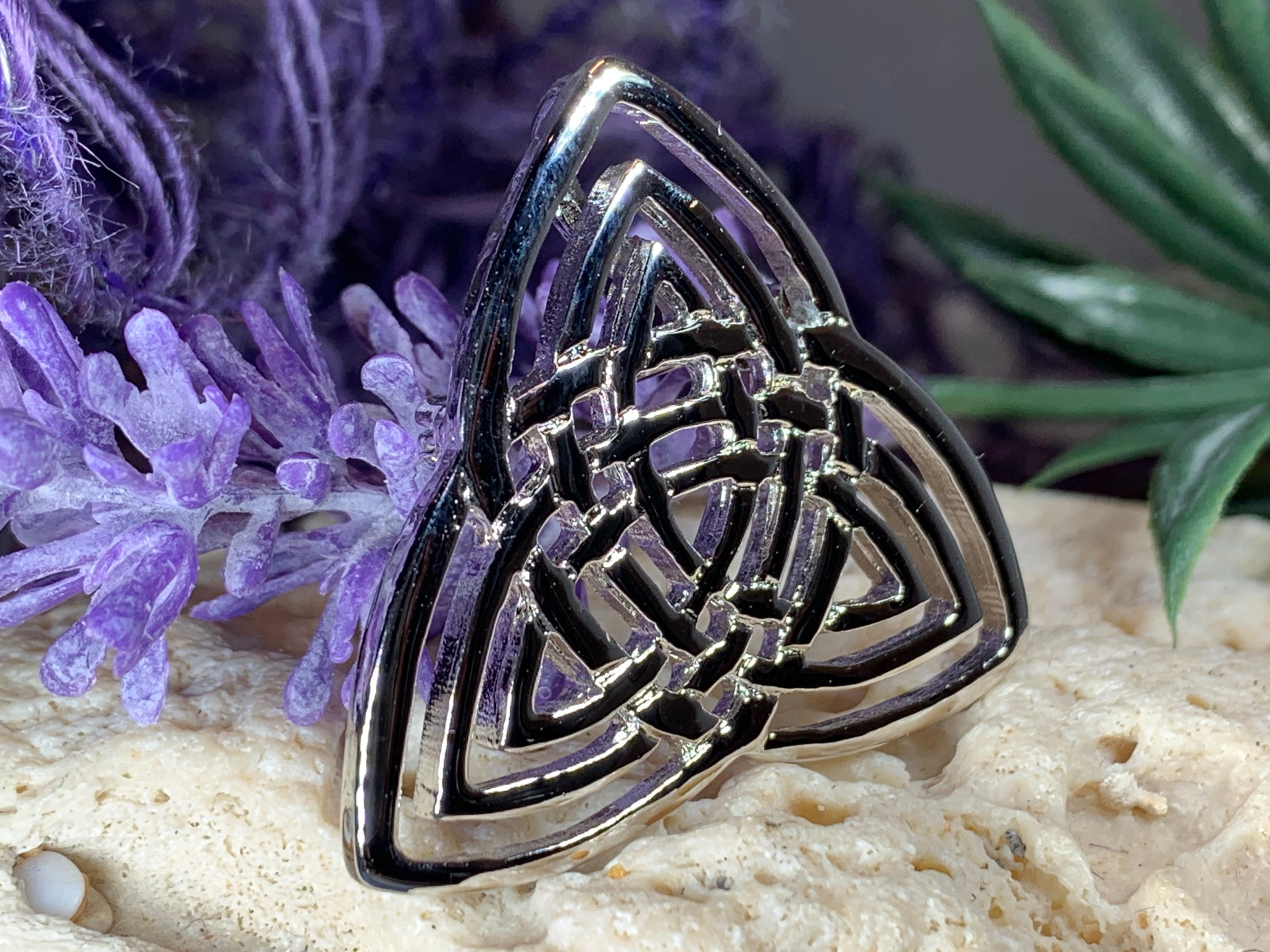 Trinity Knot Brooch, Celtic Knot Pin, Irish Jewelry, Scotland Jewelry