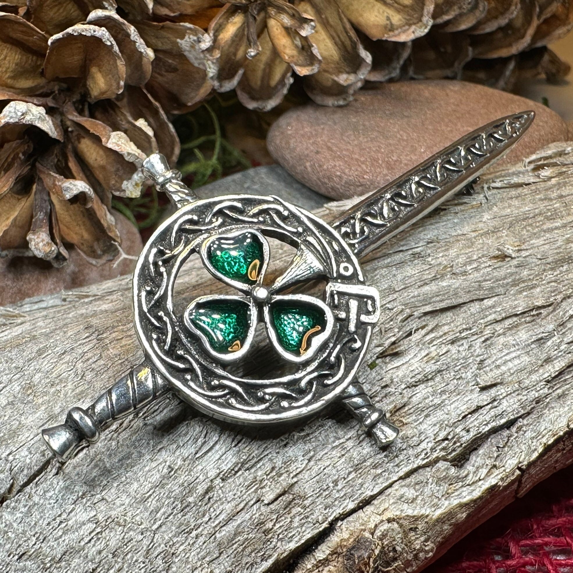 Bagpiper Sword Pewter Brooch Kilt Pin (Handmade in Scotland)
