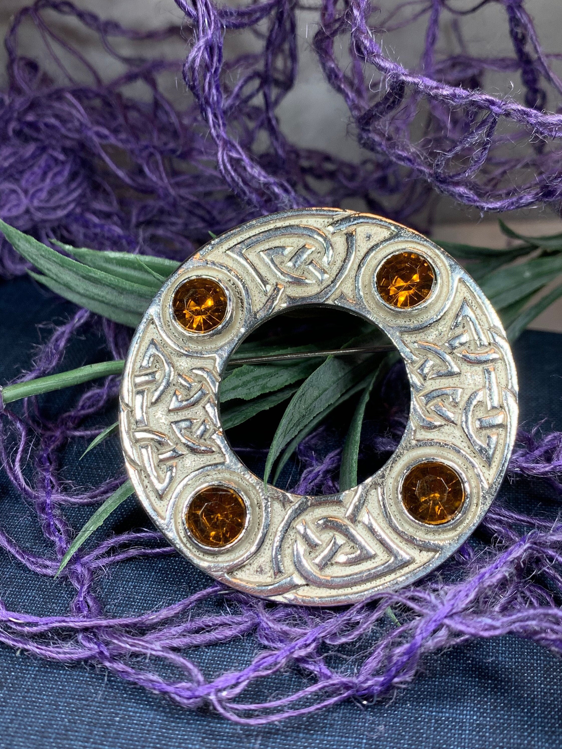 Celtic Knot Brooch, Celtic Pin, Irish Jewelry, Scotland Brooch, Wiccan