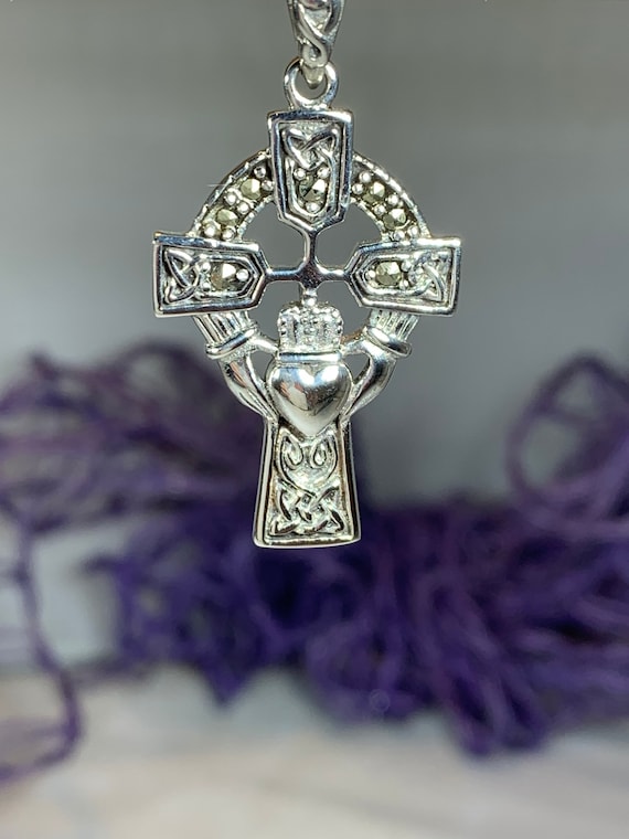 Celtic Claddagh Cross Pendant - Furnari Jewelers