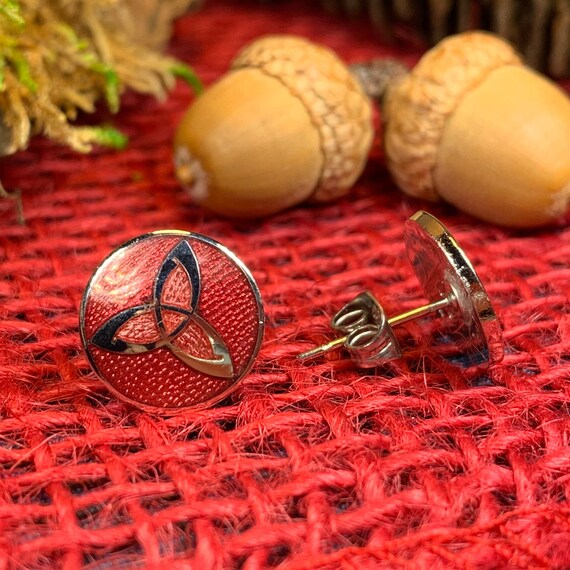 Irish stud hotsell earrings