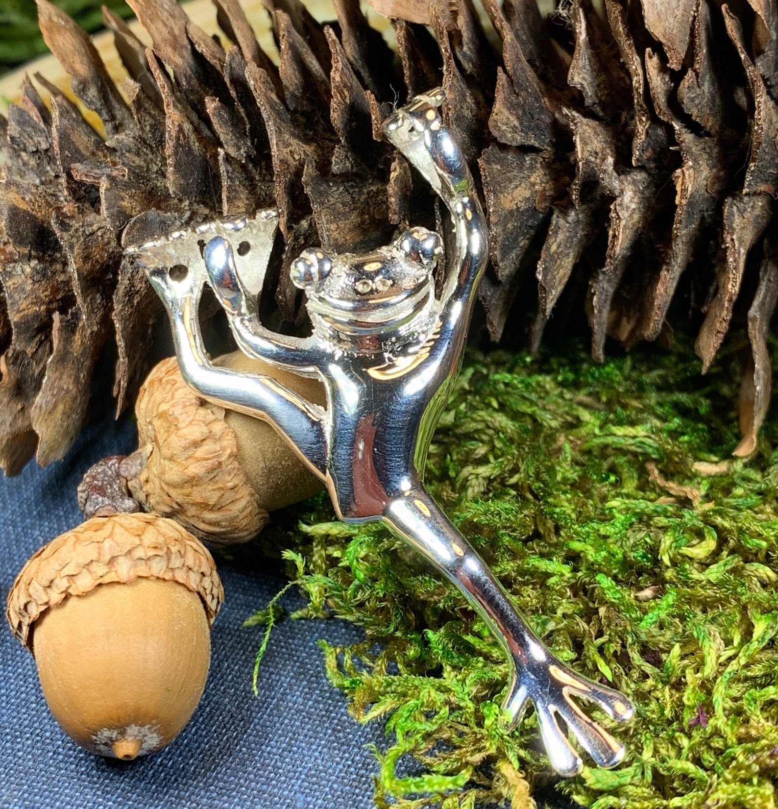 Frog Necklace Tree Frog Jewelry Nature Jewelry Animal Etsy