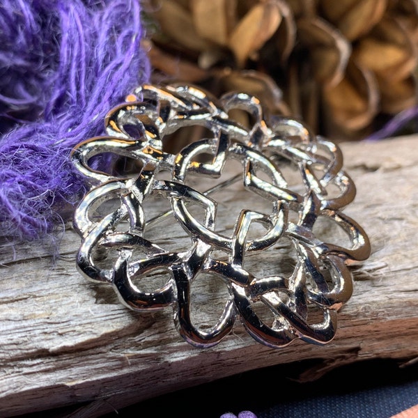 Celtic Knot Brooch, Scotland Jewelry, Outlander Jewelry, Mary Queen of Scots, Heart Jewelry, Celtic Brooch, Anniversary Gift, Scotland Pin