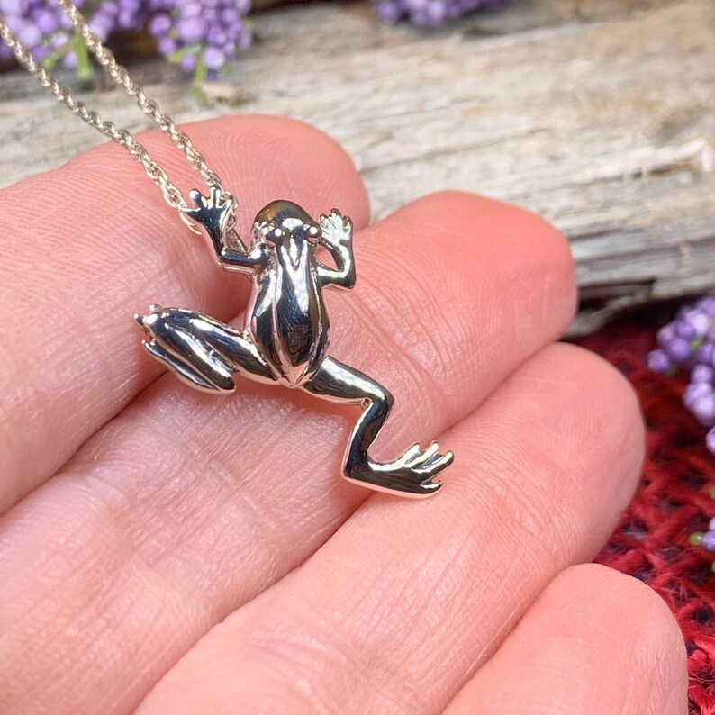 Frog Necklace Tree Frog Jewelry Nature Jewelry Animal Etsy