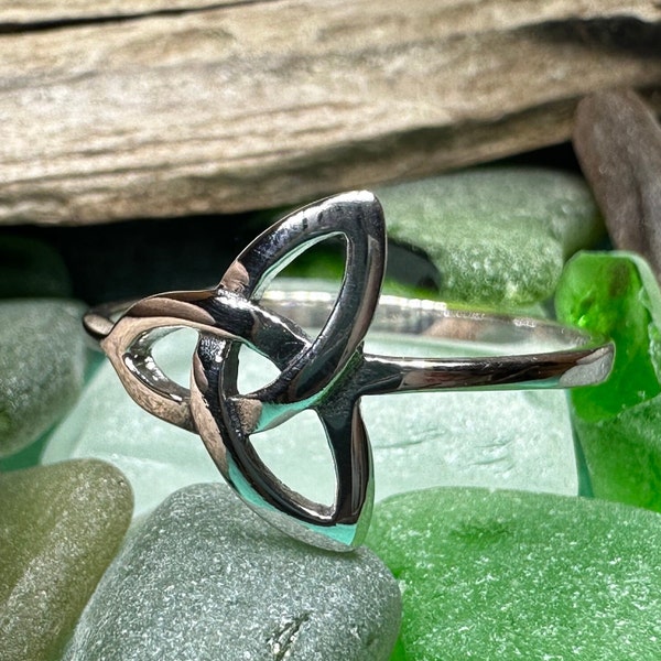 Trinity Knot Ring, Celtic Jewelry, Irish Jewelry, Celtic Knot Jewelry, Irish Ring, Irish Dance Gift, Anniversary Gift, Pagan Jewelry, Wiccan