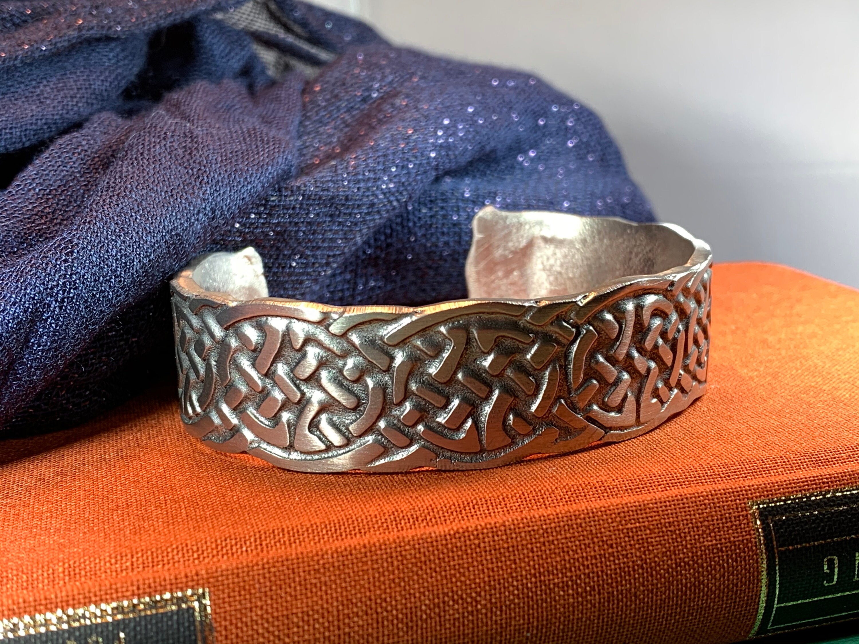 Celtic Knot Pewter Bracelet, Celtic Jewelry, Bangle Bracelet, Scotland