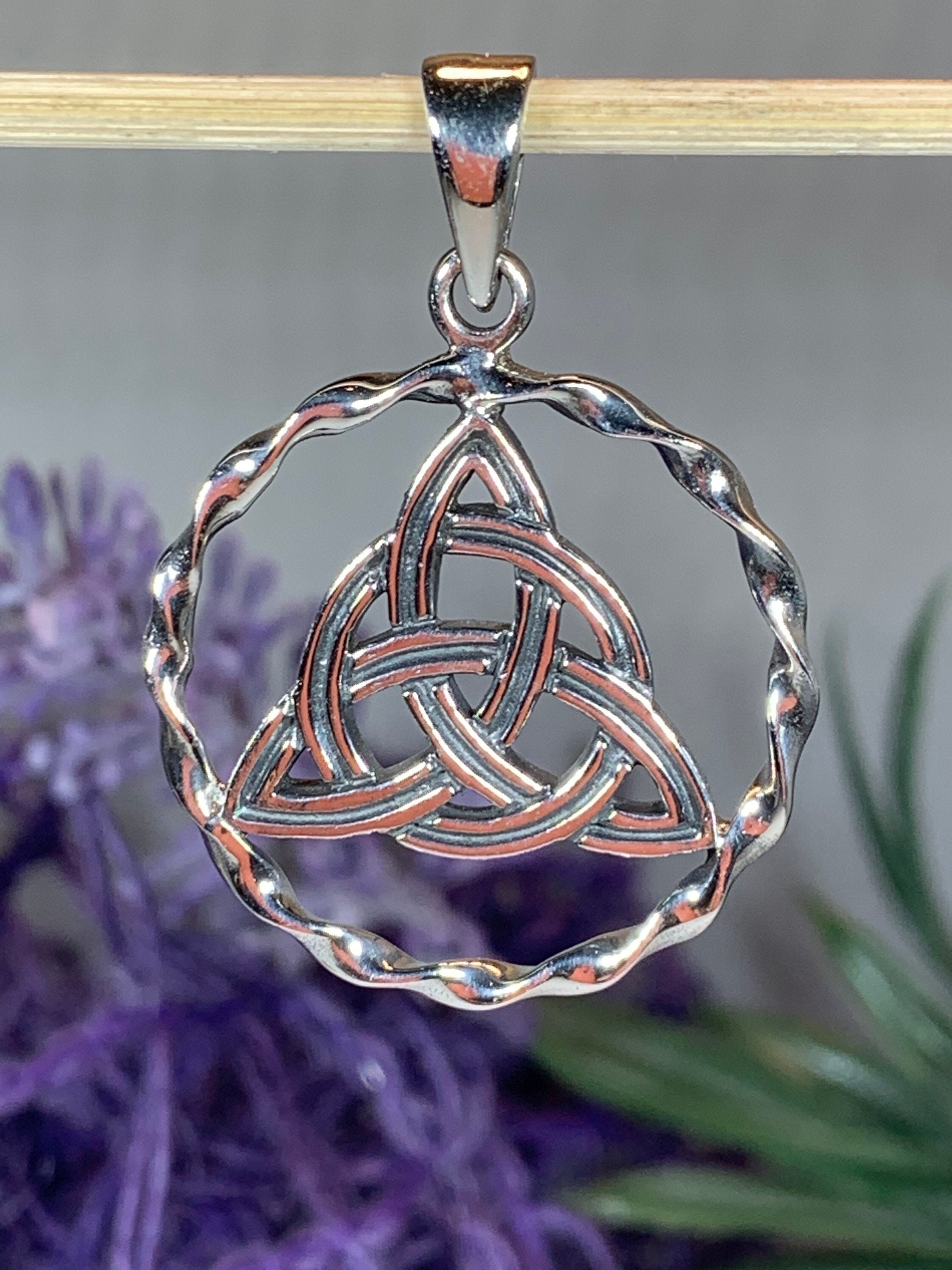 Trinity Knot Necklace, Celtic Jewelry, Irish Jewelry, Mom Gift, Friendship Gift, Triquetra