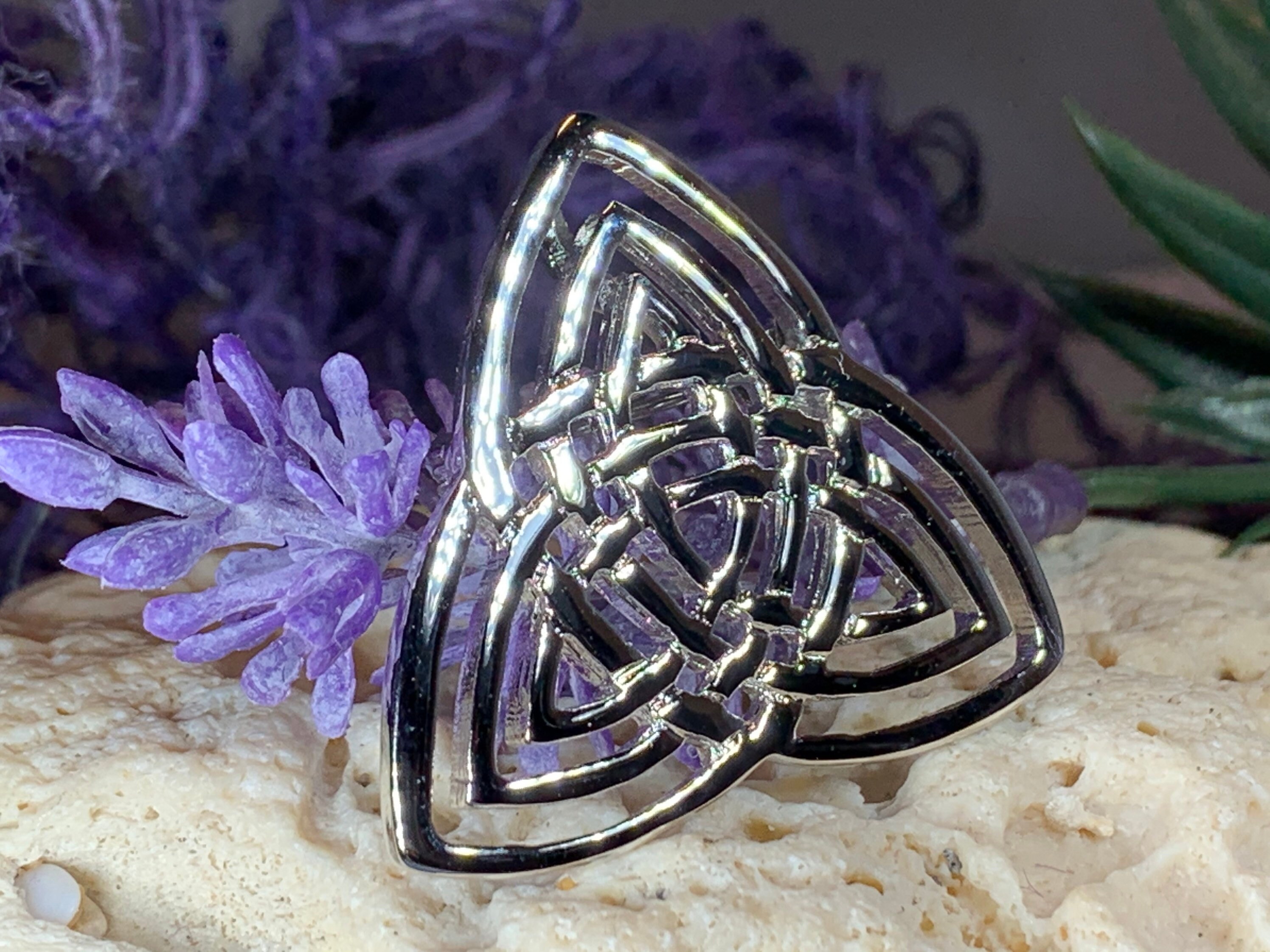 Trinity Knot Brooch, Celtic Knot Pin, Irish Jewelry, Scotland Jewelry