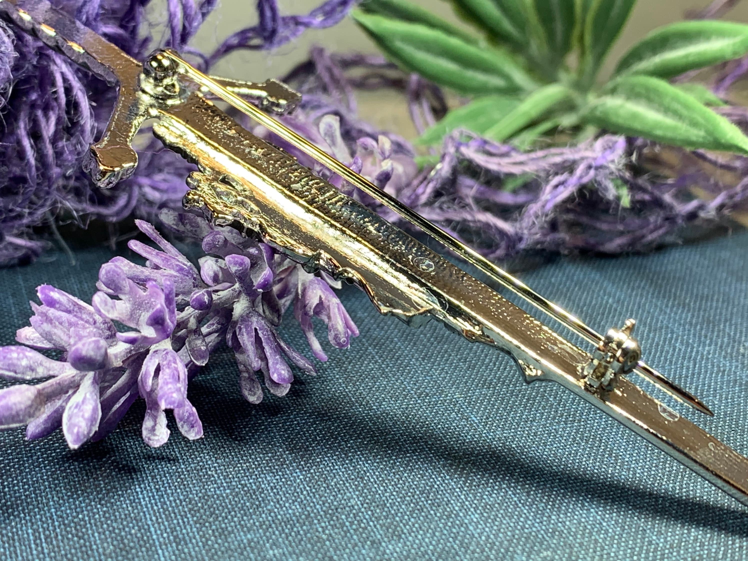 Bagpipes Kilt Pin, Scotland Jewelry, Irish Jewelry, Celtic Jewelry