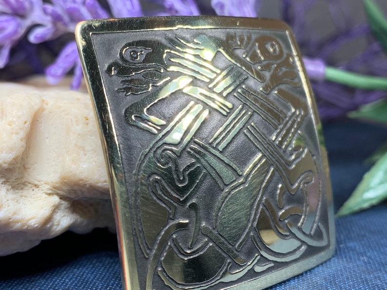 Celtic Jewelry Mom Gift Celtic Knot Pin Irish Brooch Scotland Jewelry Norse Jewelry Celtic Knot Brooch Friendship Gift Celtic Pin