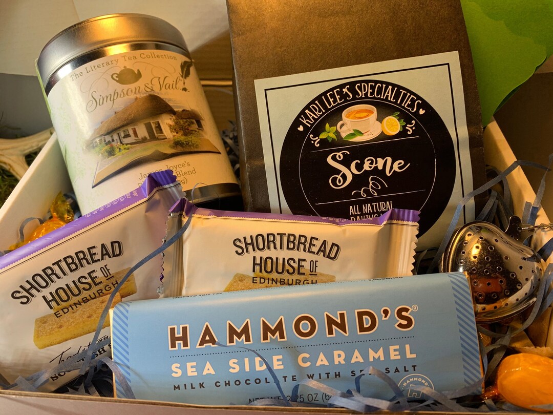 Irish Gift Box, Tea Gift Box, Ireland Gift Box, Holiday Gift Box, New