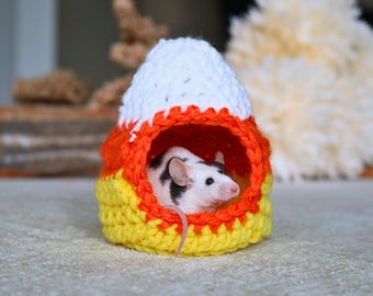 Halloween Toy for Small Pet Hideout Fancy Mice Toy for Dwarf Hamster Bed, Halloween Cage Toy for Candy Corn Pet Toy for Mouse Cage Accessory