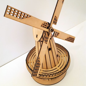 Lay-outvectorpatronen voor lasergesneden windmolen