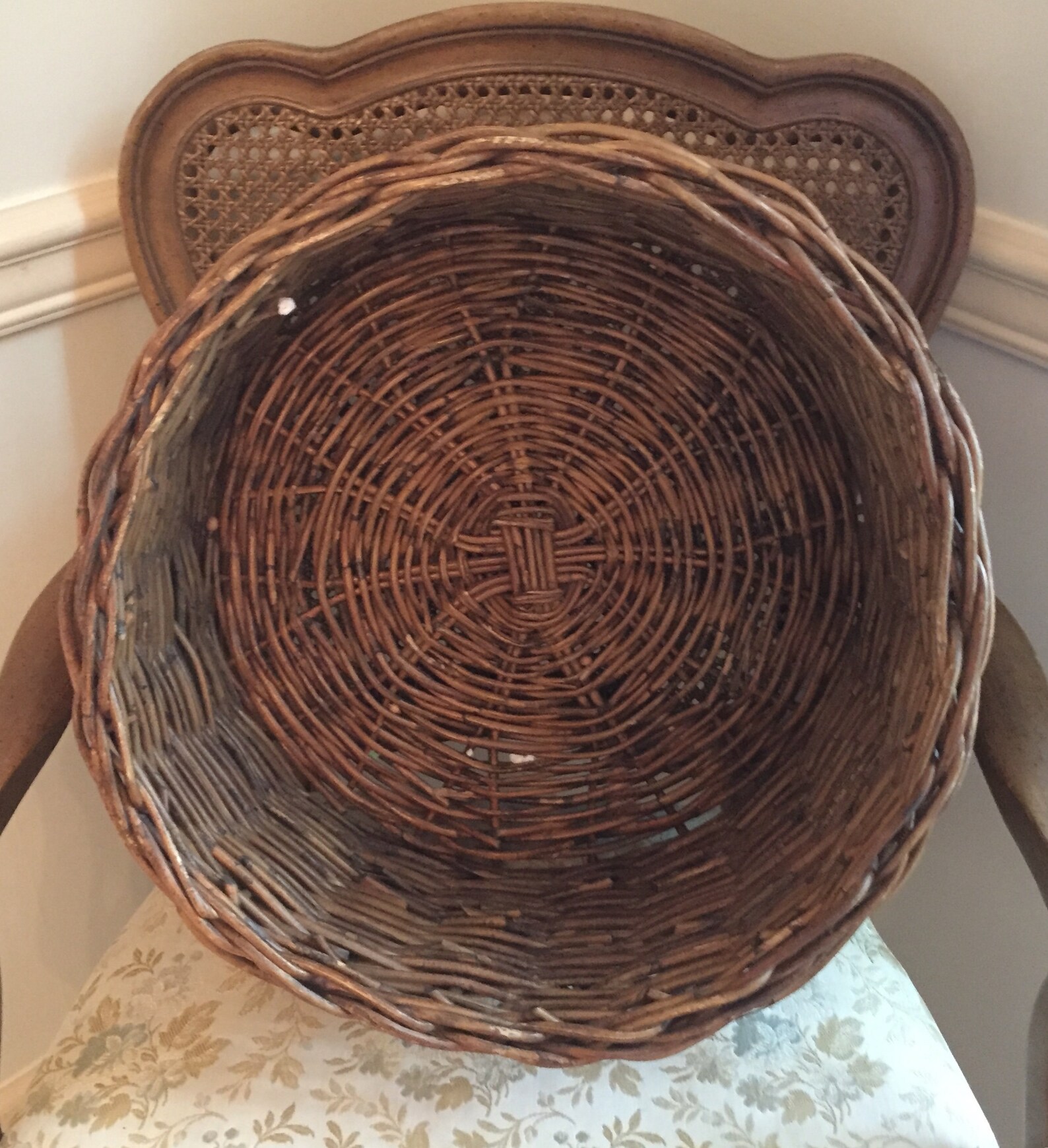 Extra Large Round Woven Basket Vintage Decorative Accent Piece Etsy
