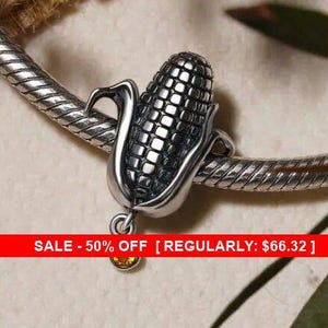 Sterling Silver Corn Charm, Corn on the Cob, Farm Charms, Garden Charm, Thanksgiving Charms, Chef Charm, Fourth of July, Fits Pandora