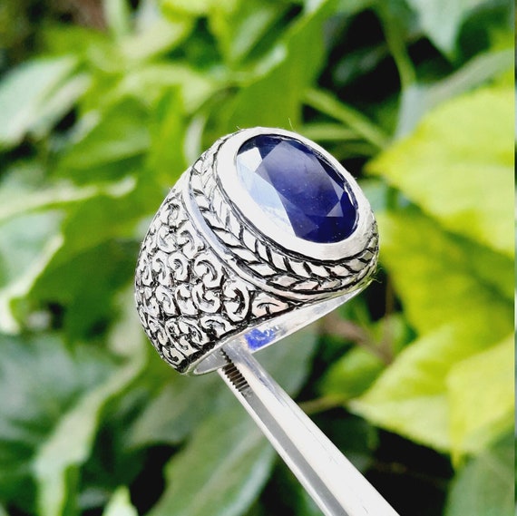 5 Blue Stone Sapphire Ring | Garland Engagement Ring