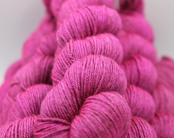 Fuchia Sock Skein 60% SuperWash Merino 20 silk  and 20 Yak Hand Dyed Yarn
