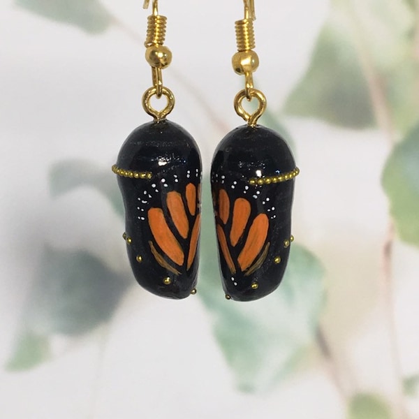 MONARCH CHRYSALIS EARRINGS - beautiful hand sculpted monarch butterfly chrysalis earrings, a great gift idea!