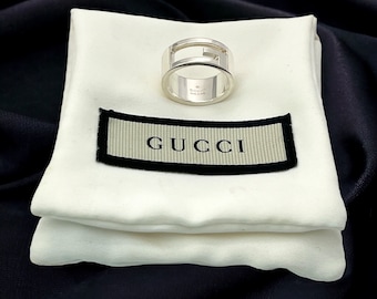 Vintage Gucci Sterling Silver Ring – Cutout G Logo, UK Size P 1/2