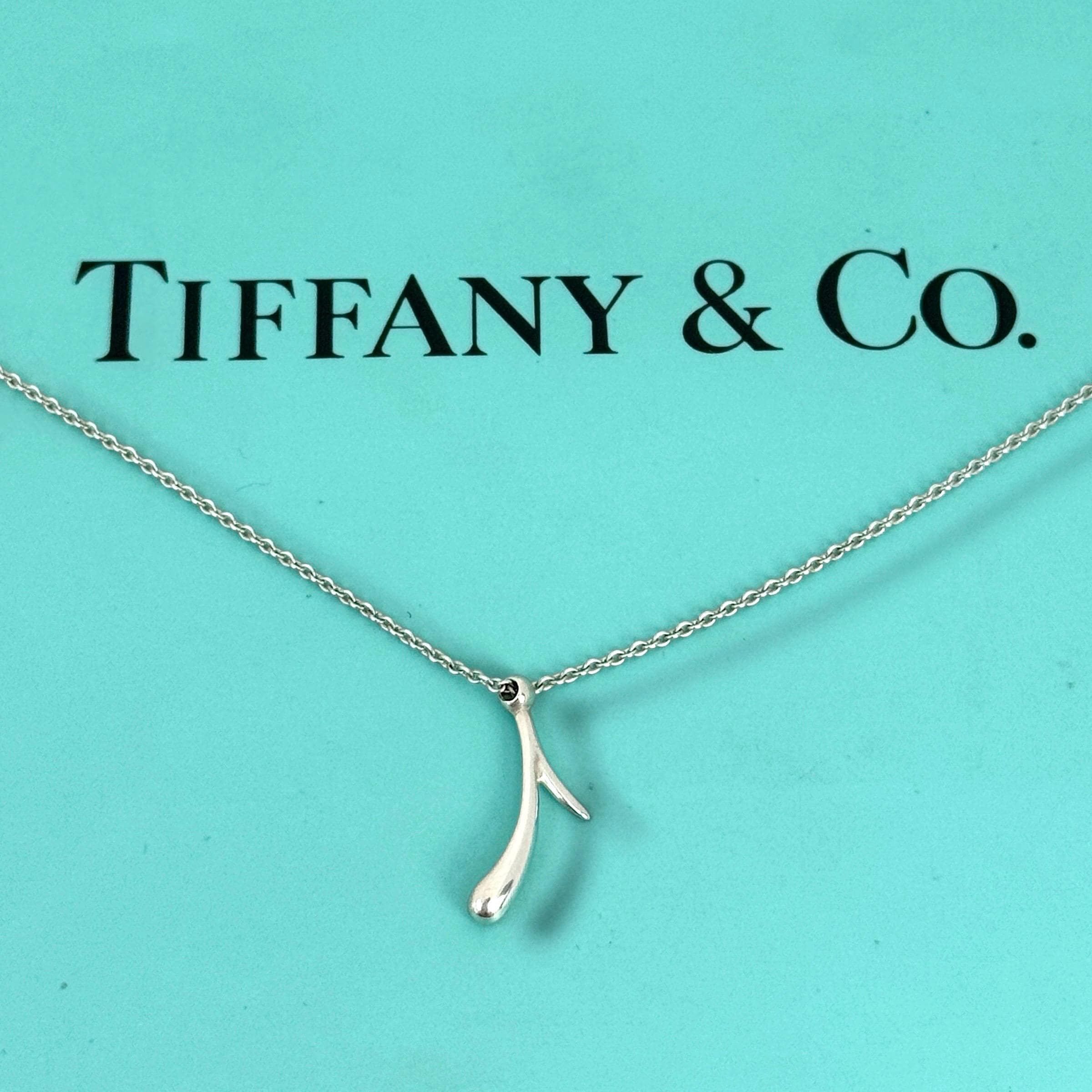 T*】様 Tiffany & Co. 十字架18kネックレス オリジナルポーチ付 【公式