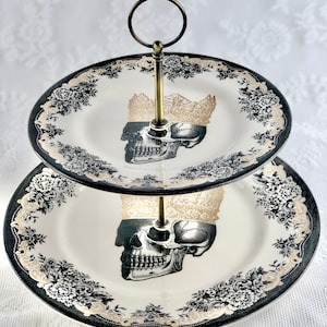 Decoración de Halloween, soportes para tartas espeluznantes, esqueletos con corona, plato para tarta de boda