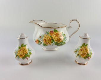 Juego de servir Royal Albert Tea Rose, salsera, salero y pimentero, porcelana fina.