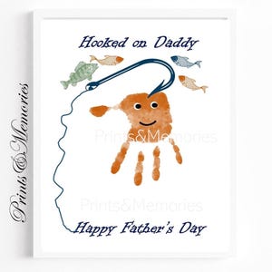 Hooked on  Daddy/Grandpa/Papa/PawPaw, Father&#39;s Day Gift, Fishing Handprint Art, Fisherman&#39;s Gift, Father&#39;s Day Printable Template. DIY