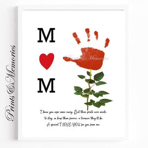 Regalo para mamá, regalo para mamá con flores, manualidad para el día de la madre, poema con arte de huellas de manos, regalo para bebé o niño pequeño, plantilla imprimible, bricolaje