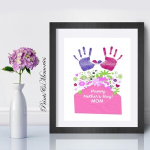 Presente de Dia das Mães para a mamãe, Envelope com impressão de mão em formato de flor, presente para criança/crianças. Modelo para impressão de Feliz Dia das Mães, mãe. Artesanato com impressão de mão faça você mesmo.