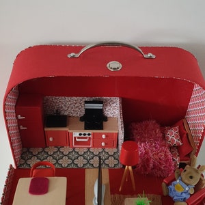 Dollhouse suitcase