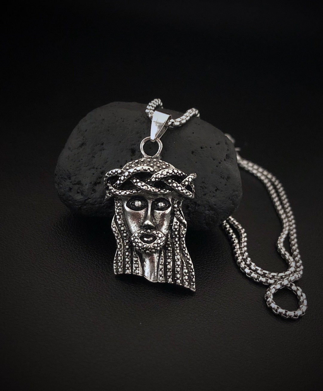 Artistic Jesus Head Necklace Christian Necklace Pendant Etsy Canada