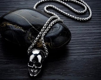 Silver skull necklace, high quality men's necklace, skull jewelry unisex, pendant men necklace gift ideas, bling bling for man jewelry