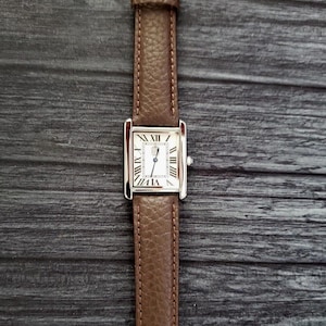 1888 Montre Tank Pierre Lucerne d'inspiration suisse pour homme, bracelet marron