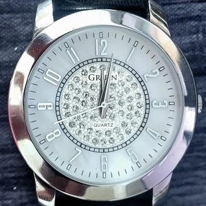 Rare Vintage Gruen Diamond Cluster MOP Dial Mens Dress Watch