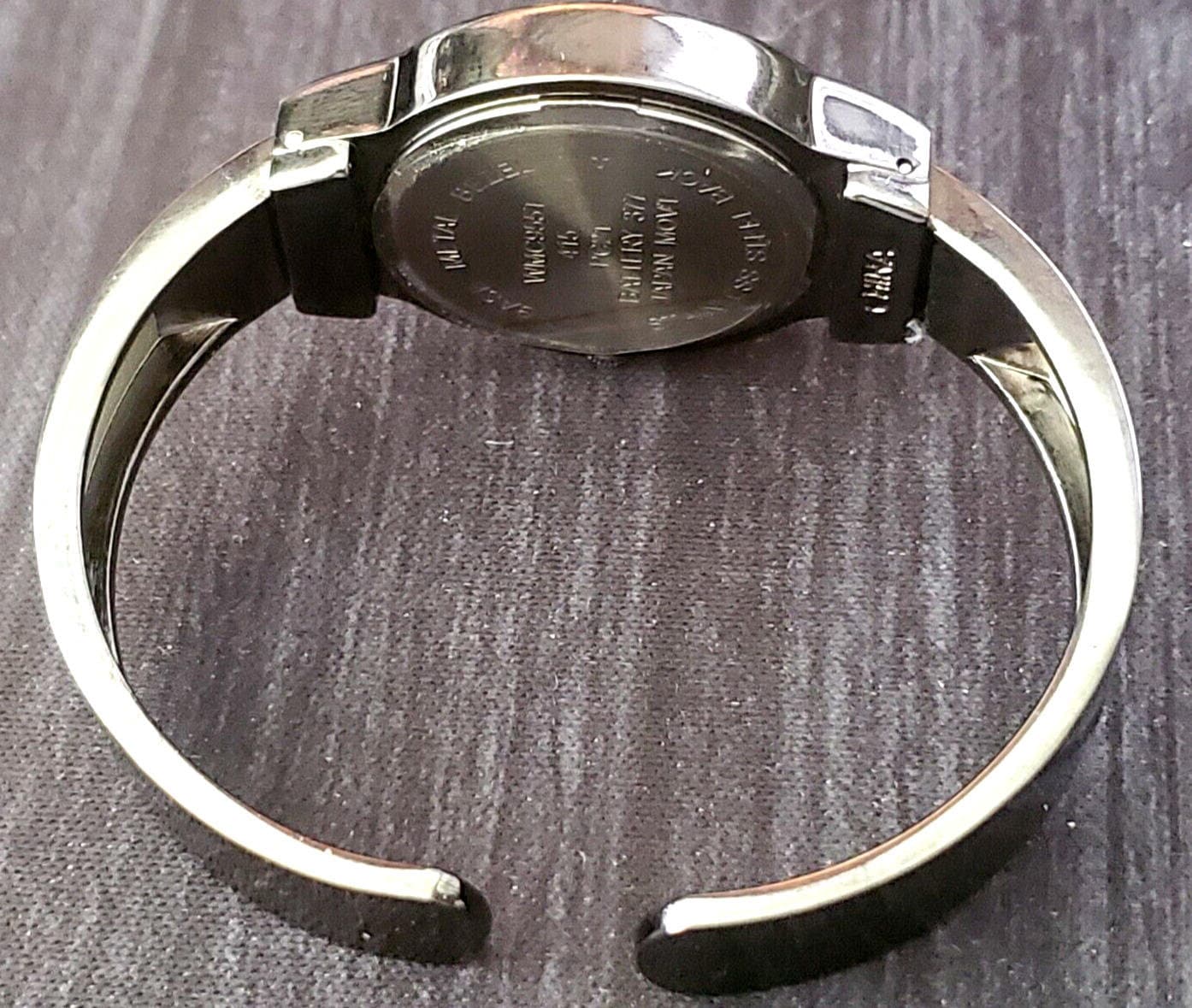 VTG Waltham Lady Black Bold Syle Diamond Dial Bengal Watch  display picture 1