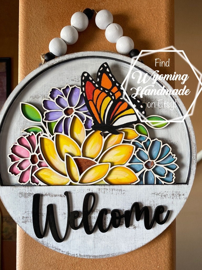 Welcome Sign with interchangeable inserts, Front Door Decor, 11 inch Door hanger, Interchangeable sign, Welcome gift, Nursing home decor