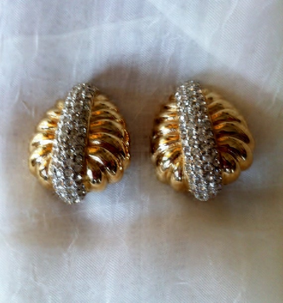 VT Clip-On Earrings w/ Clear-Faceted Swarovski Rh… - image 9