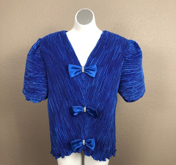 90's Rhinestone Bow Accordian Pleat Shoulder Pad T