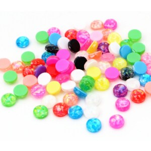 Cabujón de resina redondo de 6-20 mm con parte trasera plana y colores variados para hacer joyas