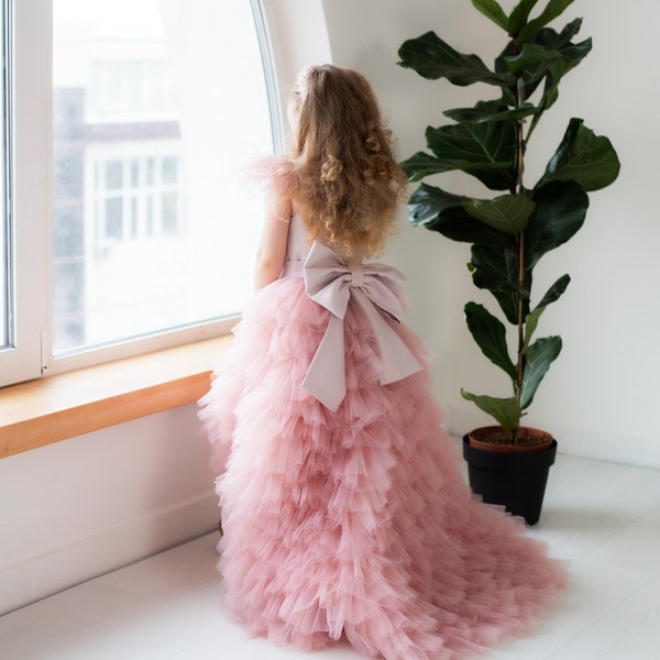 Pinky Flower Girl Dresses, dusty rose wedding guest dress with feathers, sizes 0-12 years, Tulle Hi Lo Flower Girl Dress With Train