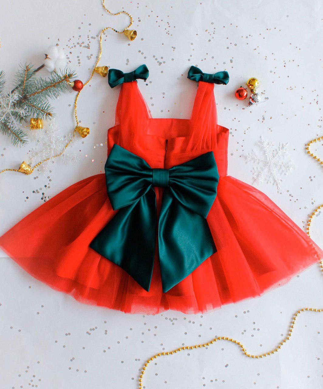 emerald green christmas outfit