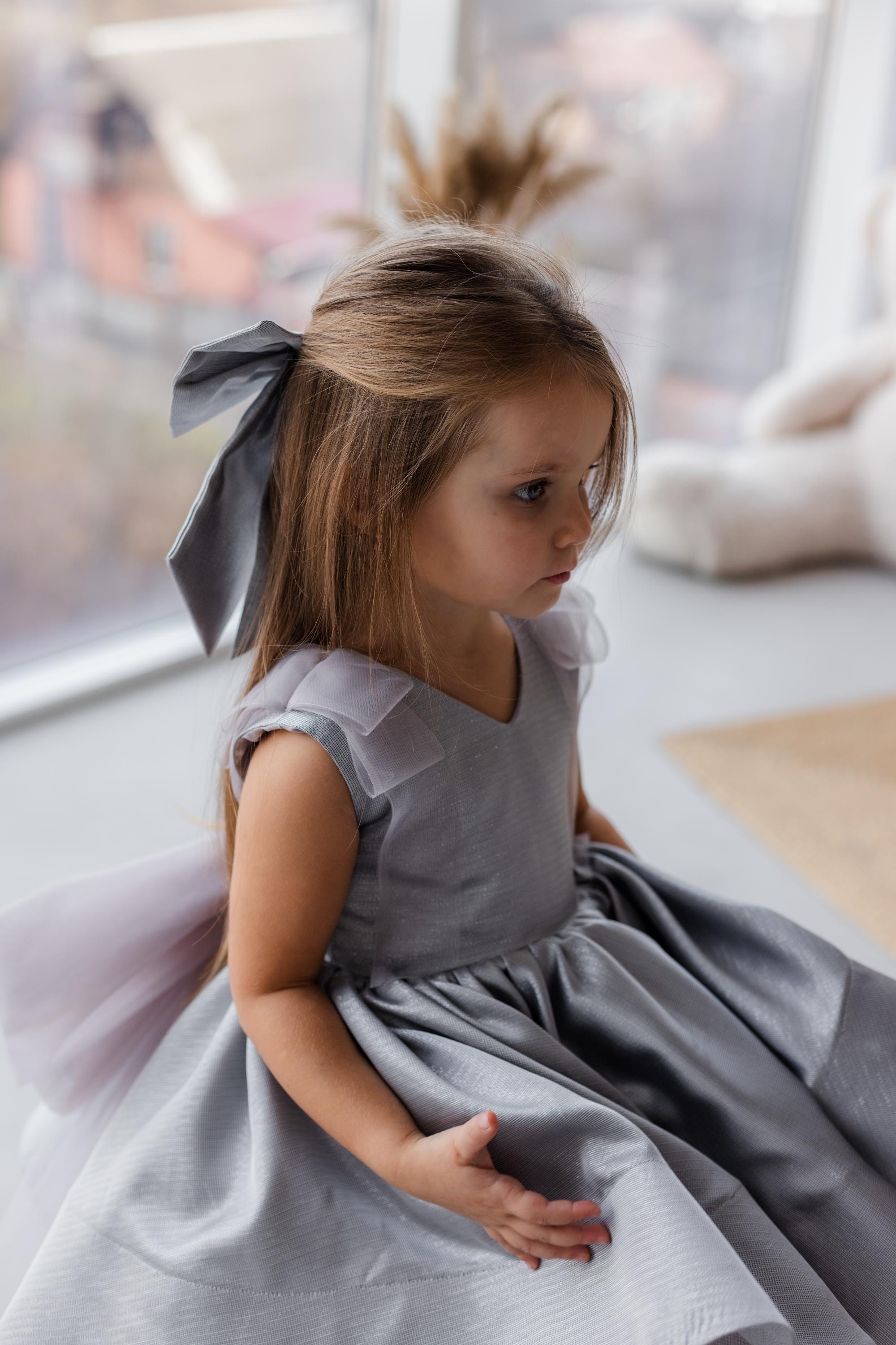 トリートTreat Girl's tulle frill jersey(gray SALE Couture Silver Grey Flower Girl Feather and Ruffles