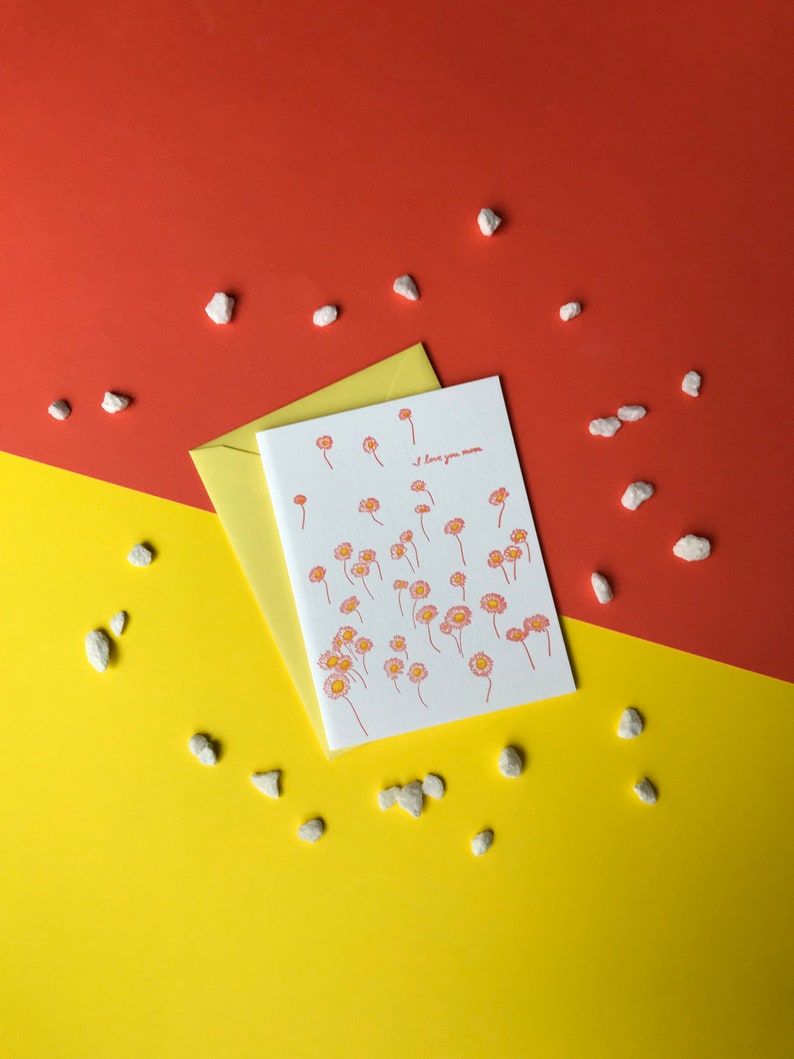 Carte typographique de la fête des mères - Je t'aime maman carte - carte maman sentimentale image 2