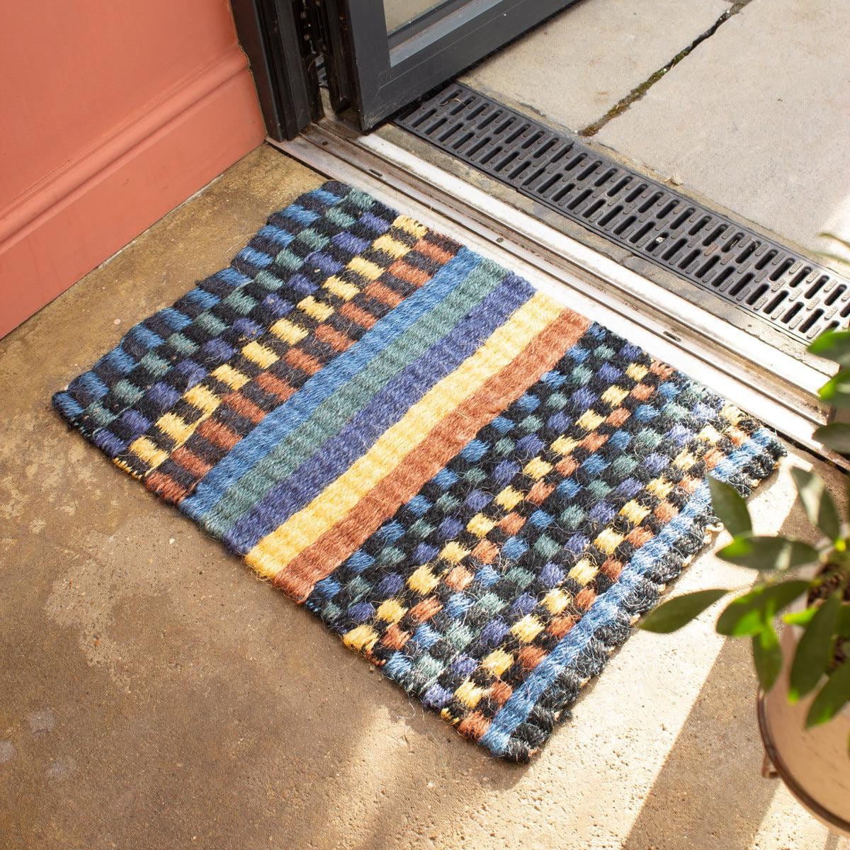 Commercial Ribbed Polyester Door Mat Entrance Door Mat Winter Durable Large  Heavy Duty Front Outdoor Rug - China Rubber Backed Mat and Dirt Trapper Mat  price